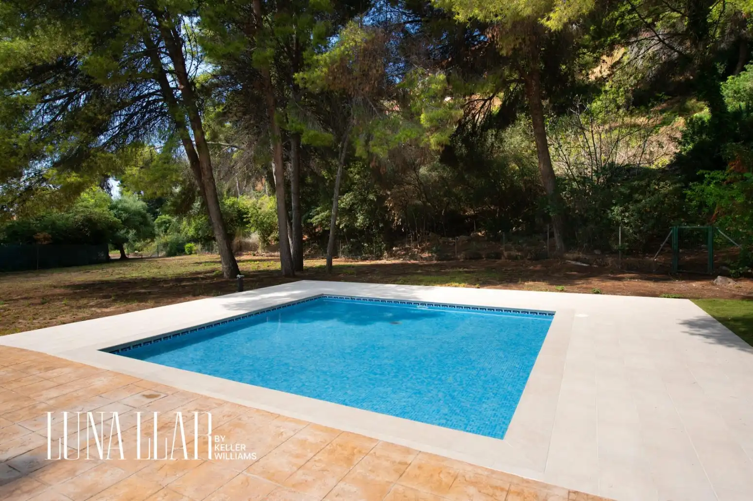 Swimming pool of Attic for sale in Sitges  with Air Conditioner and Terrace