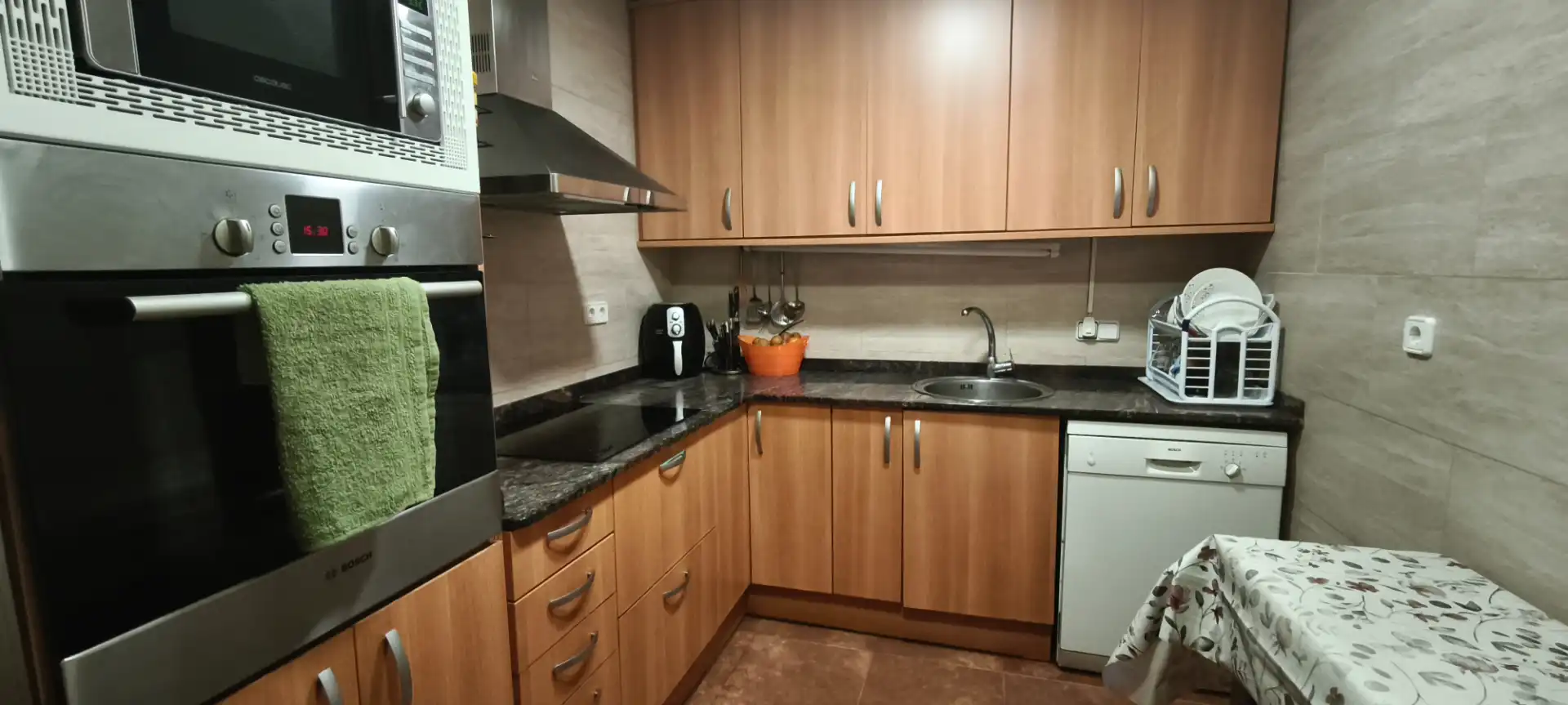 Cocina de Casa o chalet en venta en Montgat con Aire acondicionado, Jardín privado y Terraza