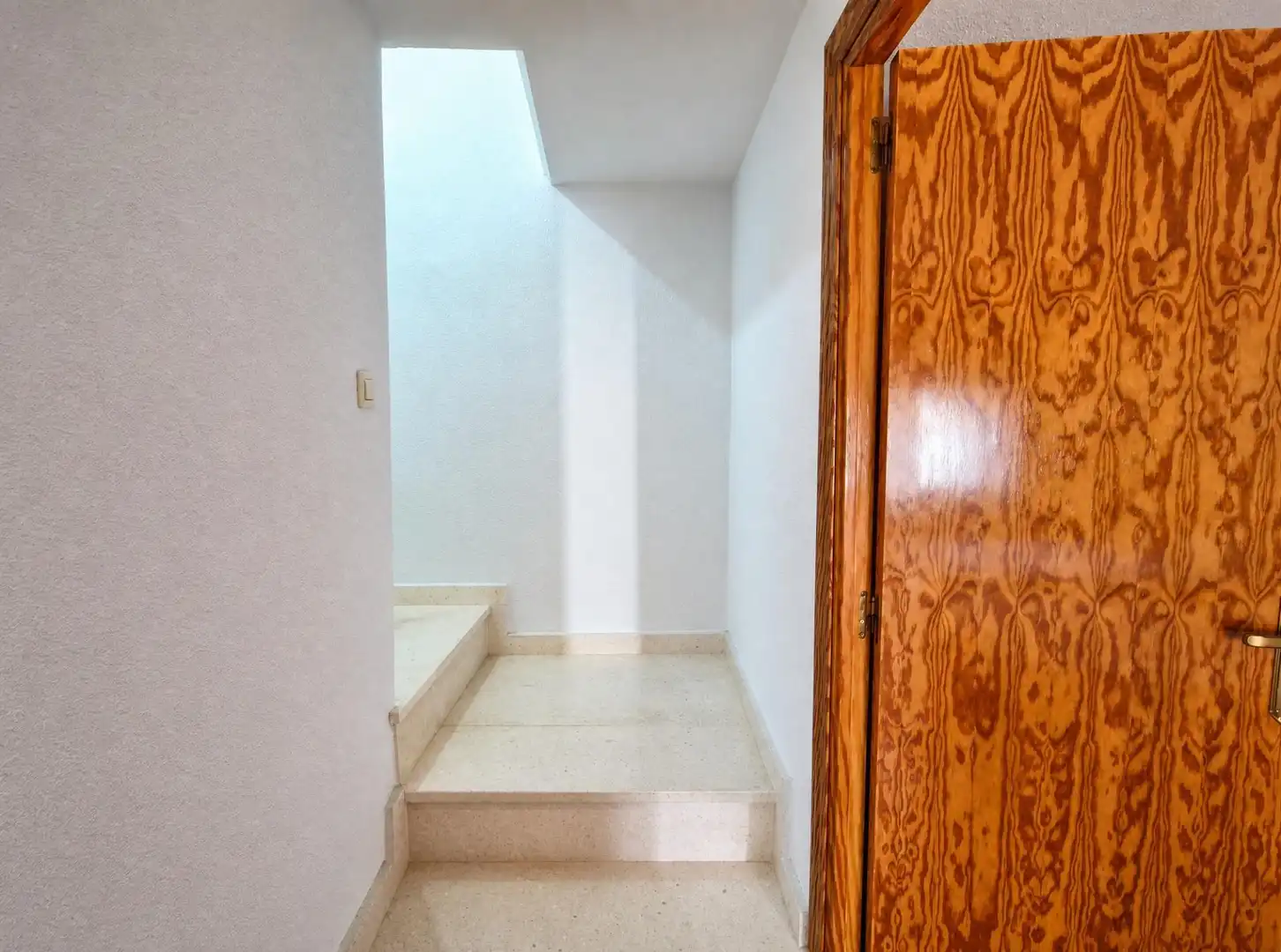 Haus oder Chalet zum Verkauf in Cabrero mit Klimaanlage, Terrasse und Möbliert