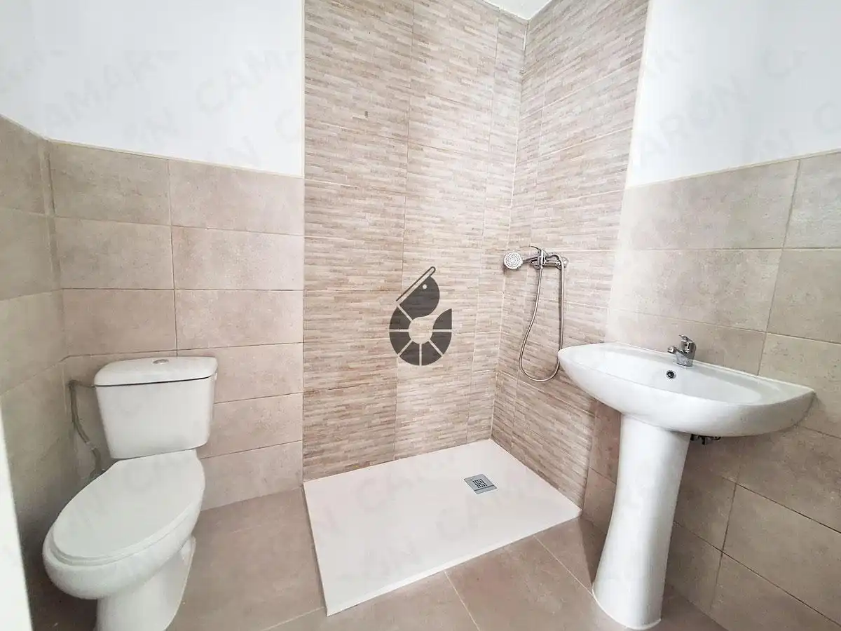 Planta baja en venta en Coria del Río