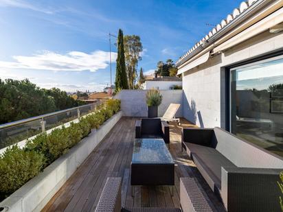 Terrassa de Casa o xalet en venda en  Granada Capital amb Aire condicionat, Terrassa i Balcó