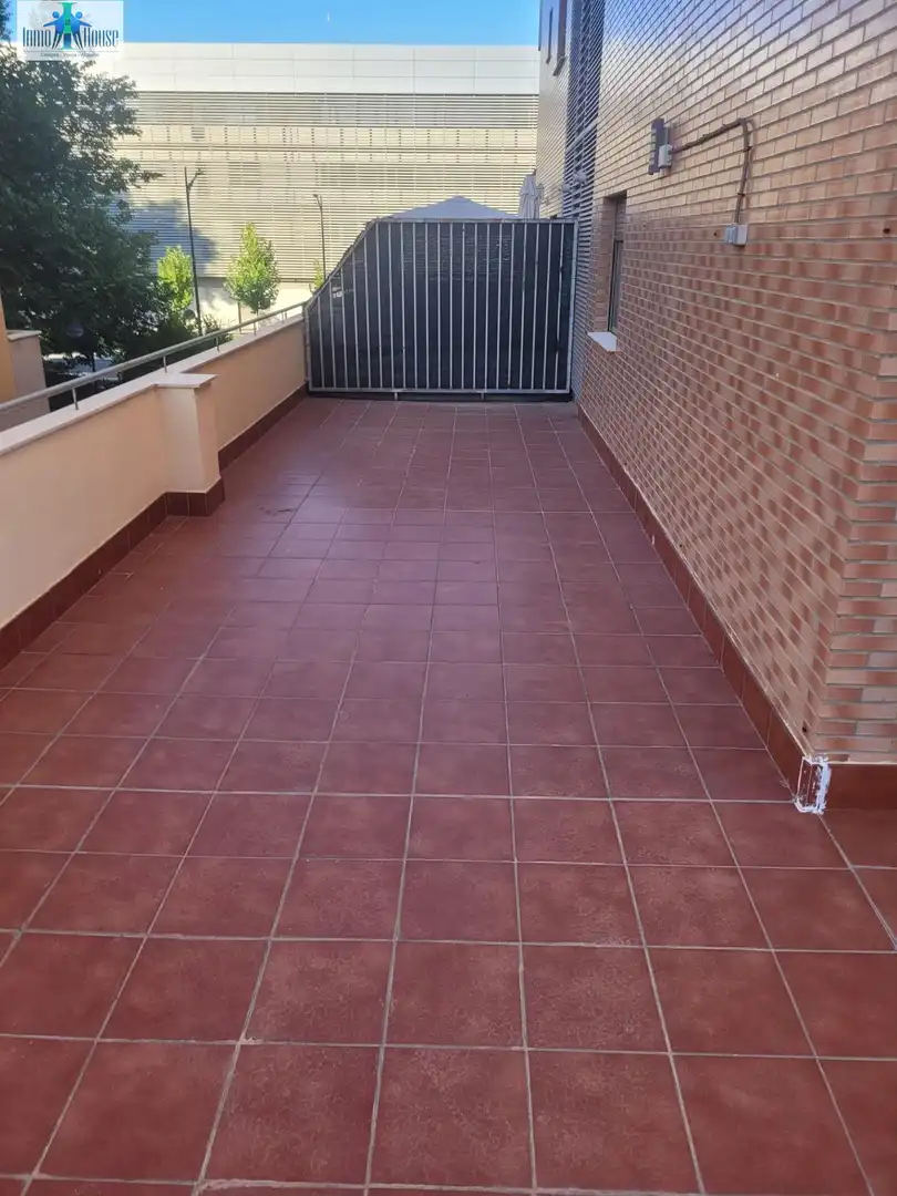 Terrassa de Apartament de lloguer en Albacete amb Aire condicionat, Calefacció i Parquet