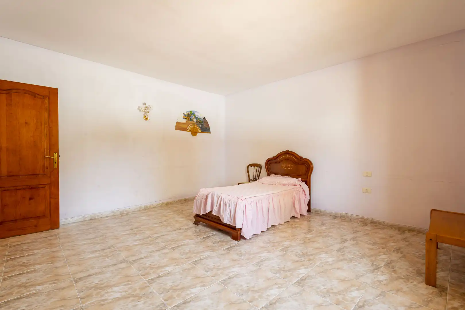 Schlafzimmer von Einfamilien-Reihenhaus zum Verkauf in Los Realejos mit Privatgarten, Terrasse und Abstellraum