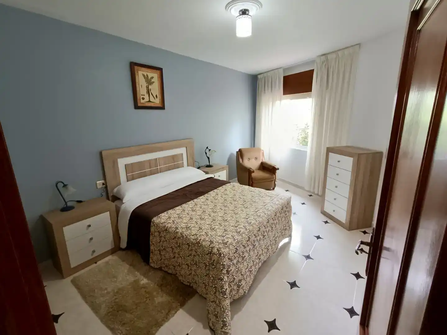 Schlafzimmer von Wohnung zur Miete in Camariñas mit Abstellraum, Möbliert und Ofen