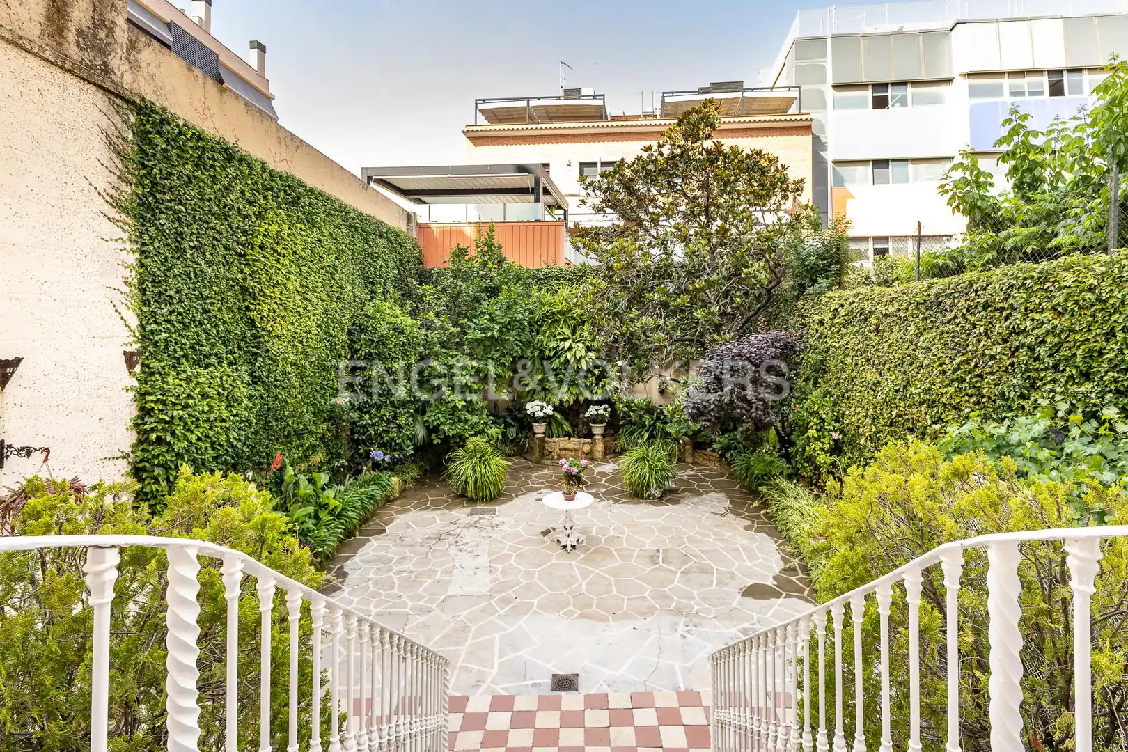 Jardí de Casa o xalet de lloguer en Badalona amb Aire condicionat, Calefacció i Jardí privat
