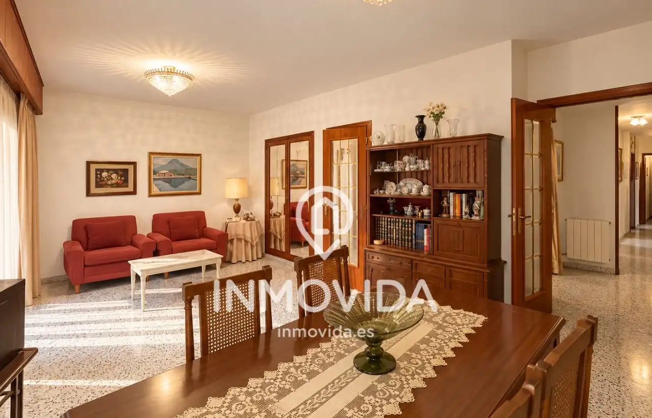 Appartamento con terrazza in vendita a Avenida de Gregorio Molina, imagen 3