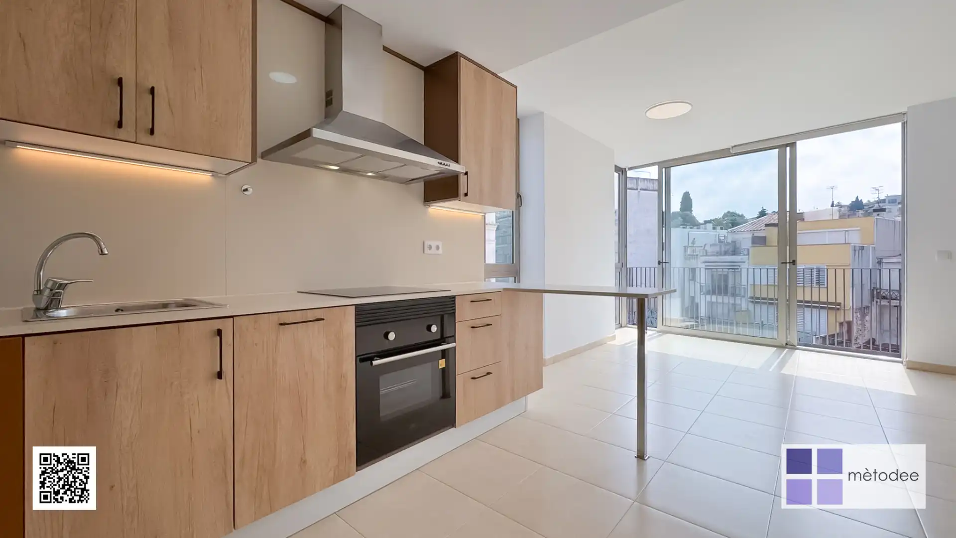 Cocina de Ático de alquiler en Blanes con Aire acondicionado, Calefacción y Terraza