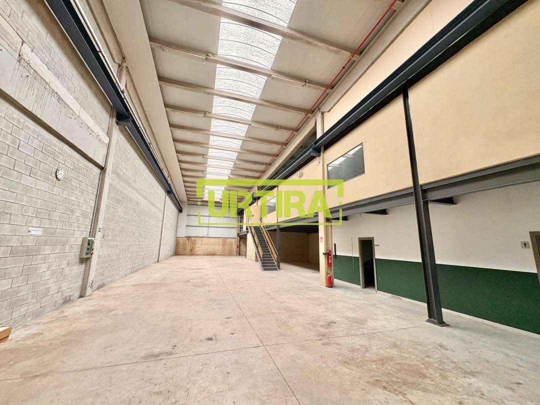 Vista exterior de Nau industrial de lloguer en Hernani