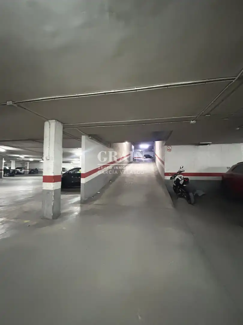 Parking de Piso en venta en Albacete con Aire acondicionado, Calefacción y Trastero