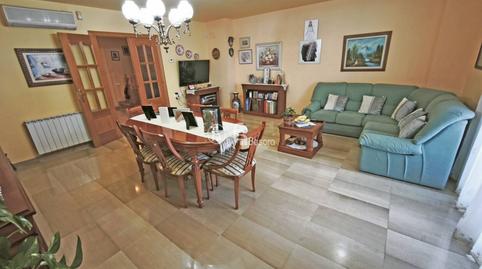 Foto 2 von Einfamilien-Reihenhaus zum Verkauf in Calle Farraginals, Alpicat, Lleida