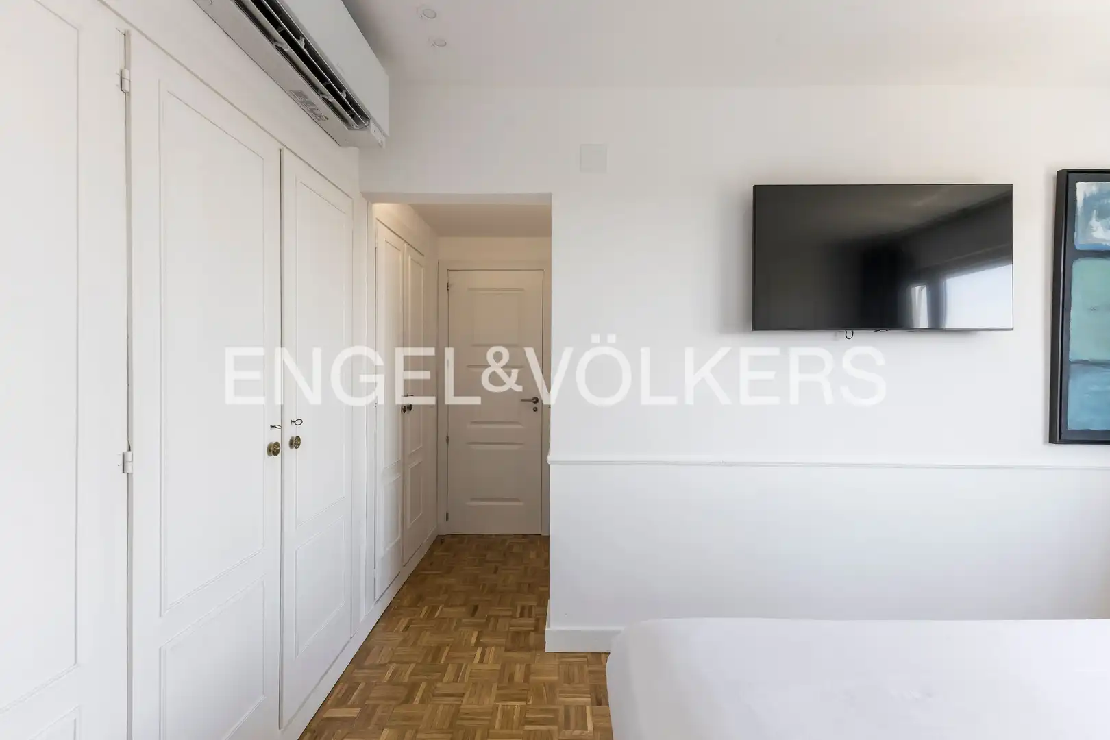 Bedroom of Flat for sale in Madrid  with Air Conditioner, Heating and Parquet flooring