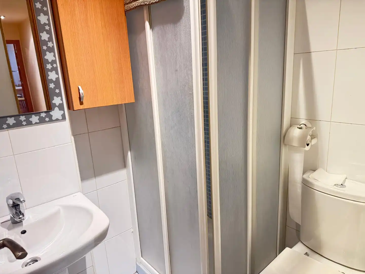 Bany de Pis en venda en León Capital  amb Calefacció, Terrassa i Traster