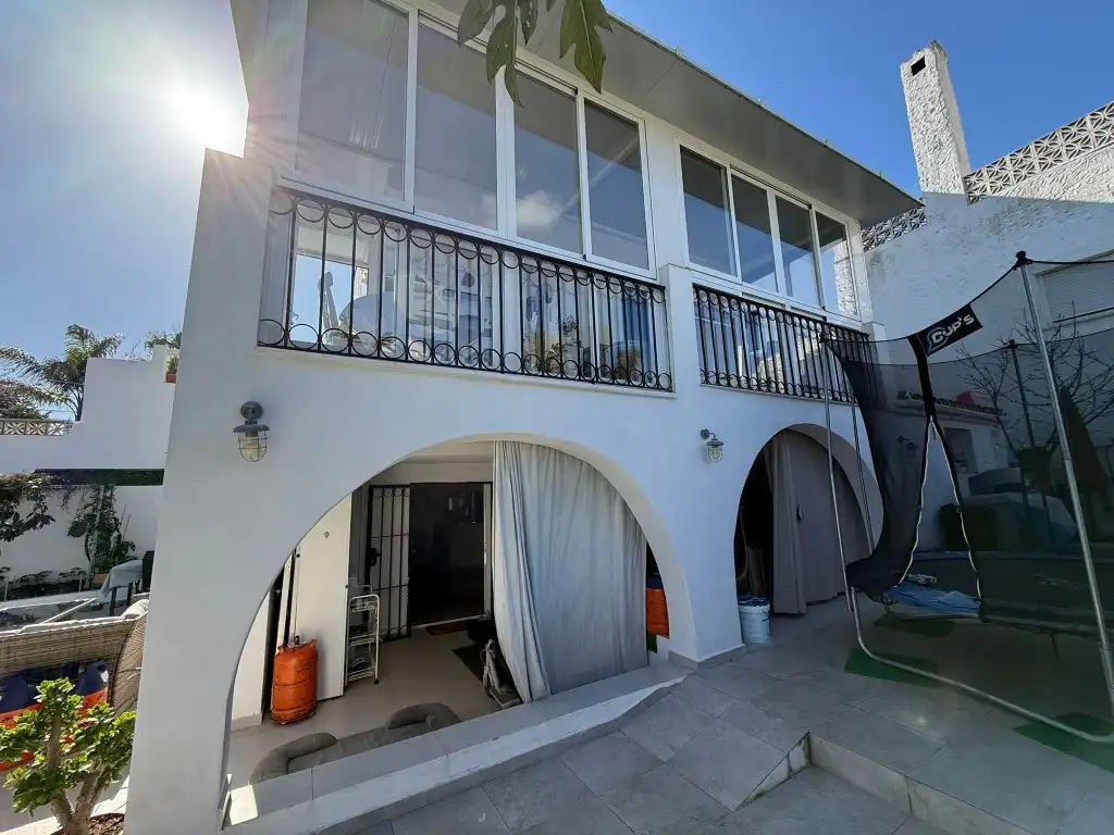 Habitatge amb piscina en venda a Selwo, imagen 4