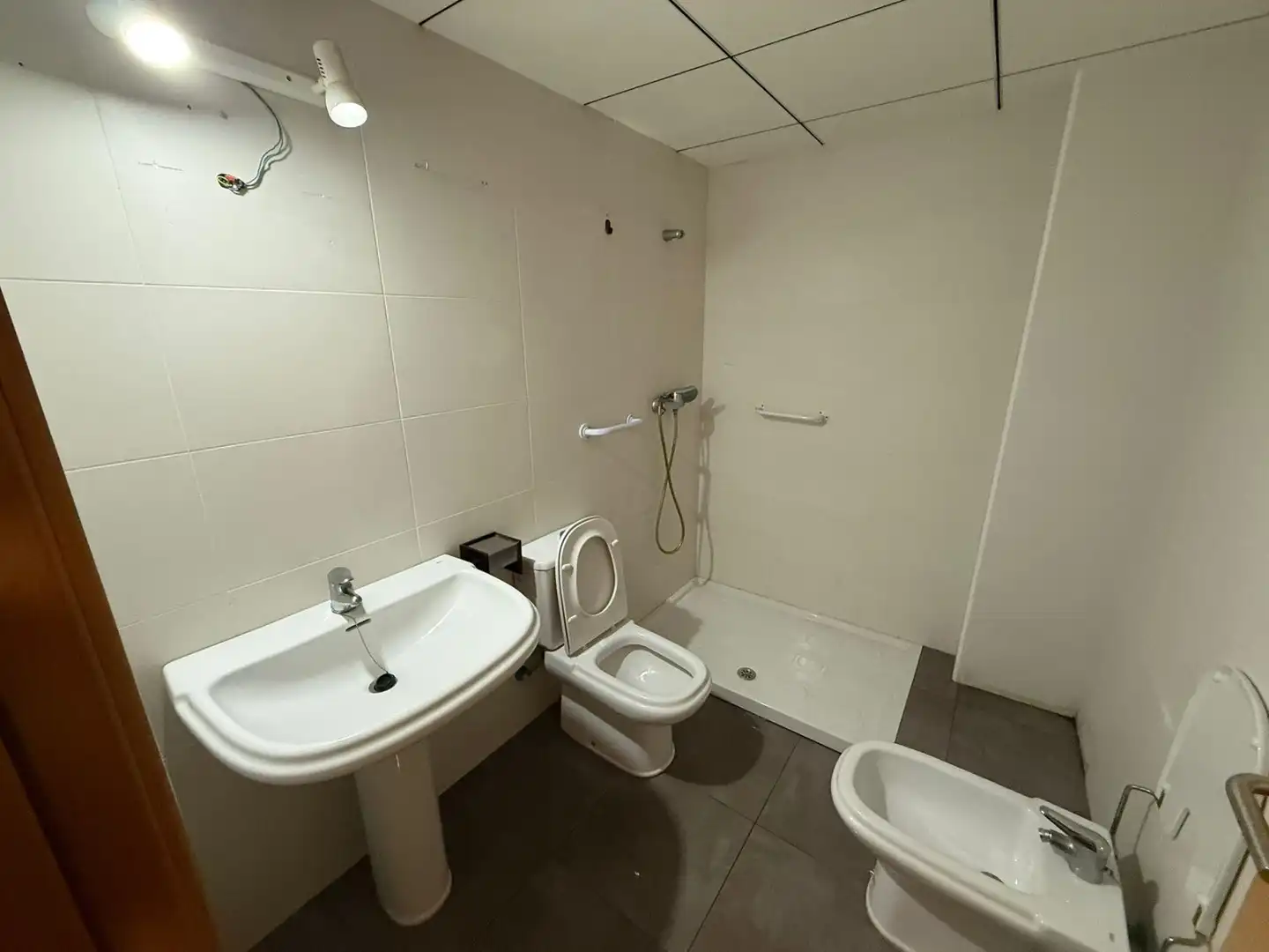 Badezimmer von Erdgeschoss zum Verkauf in El Vendrell