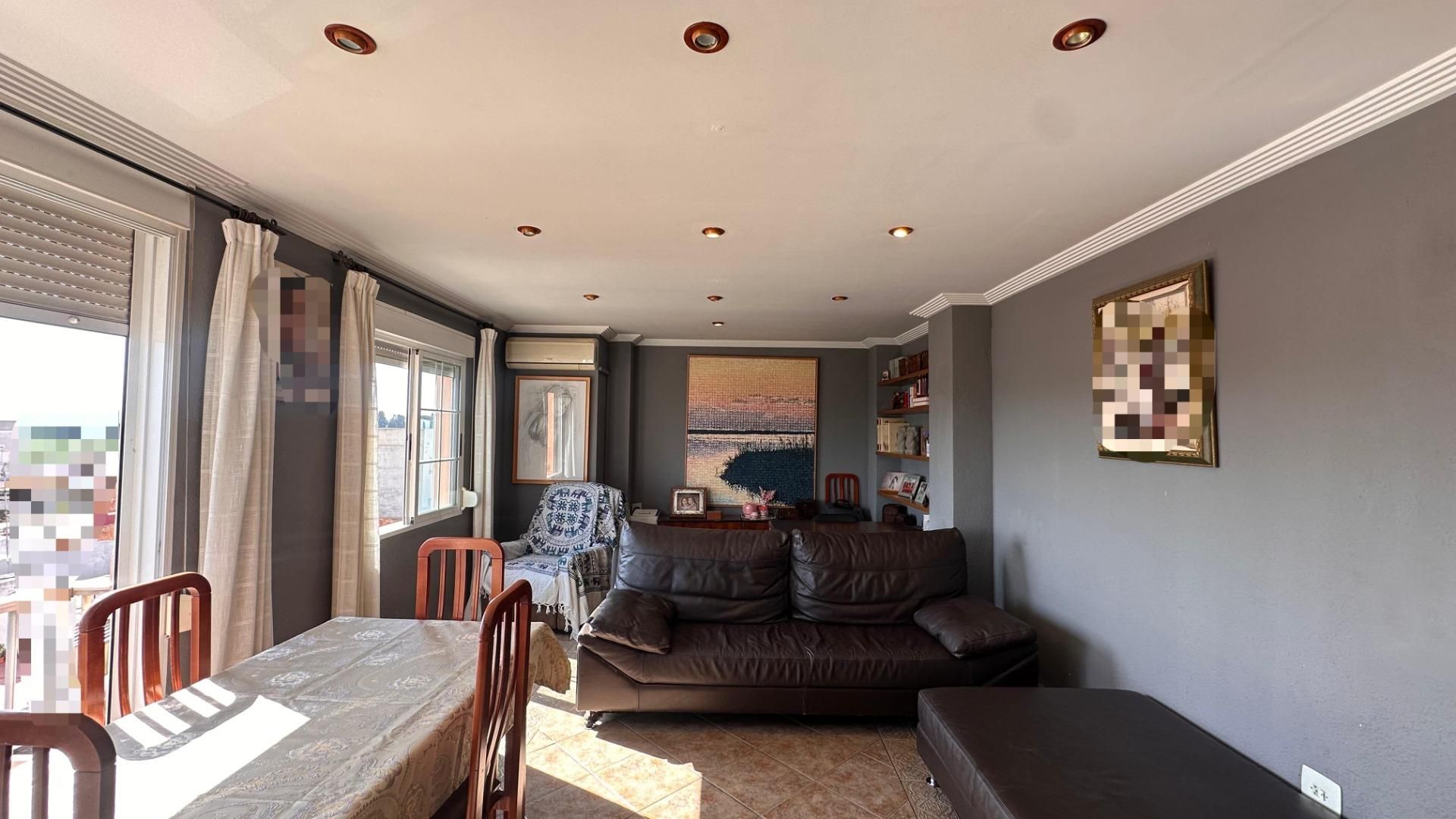Living room of Flat for sale in L'Alcúdia  with Storage room