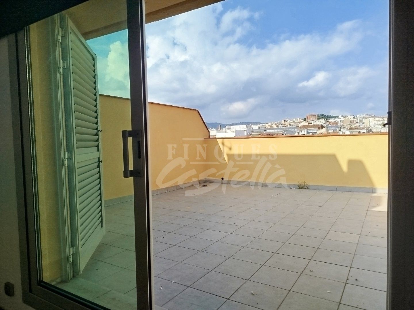 Terrace of Flat for sale in Mataró  with Air Conditioner, Heating and Terrace
