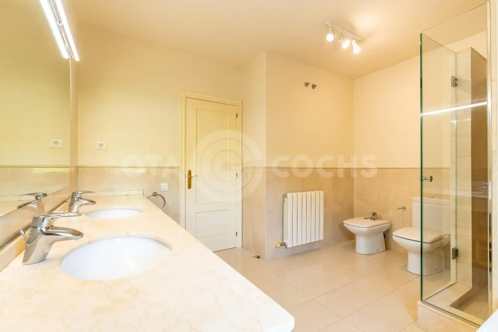 Baño de Dúplex en venta en Reus con Aire acondicionado, Calefacción y Jardín privado