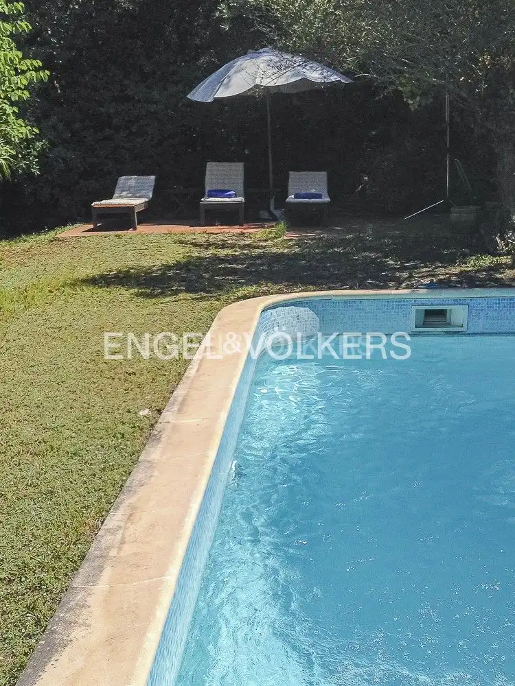 Piscina de Casa o xalet en venda en Barcelona amb Calefacció, Jardí privat i Terrassa