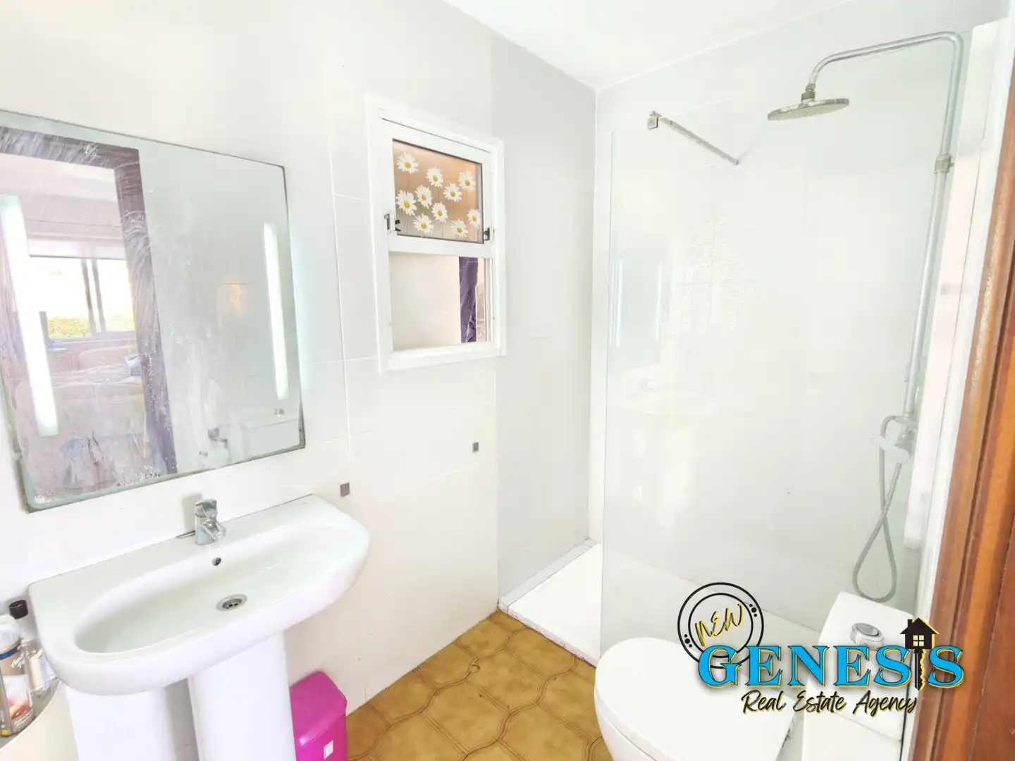 Bathroom of Flat for sale in Orihuela  with Air Conditioner, Furnished and Washing machine