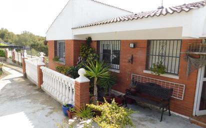 Vista exterior de Casa o xalet en venda en Cunit amb Balcó