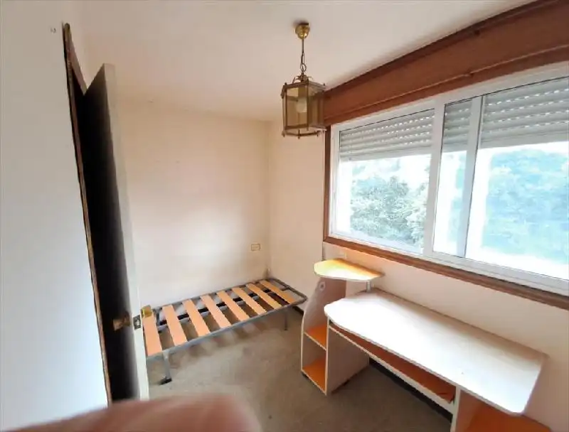 Habitación de Piso en venta en Ponteareas, Pontevedra