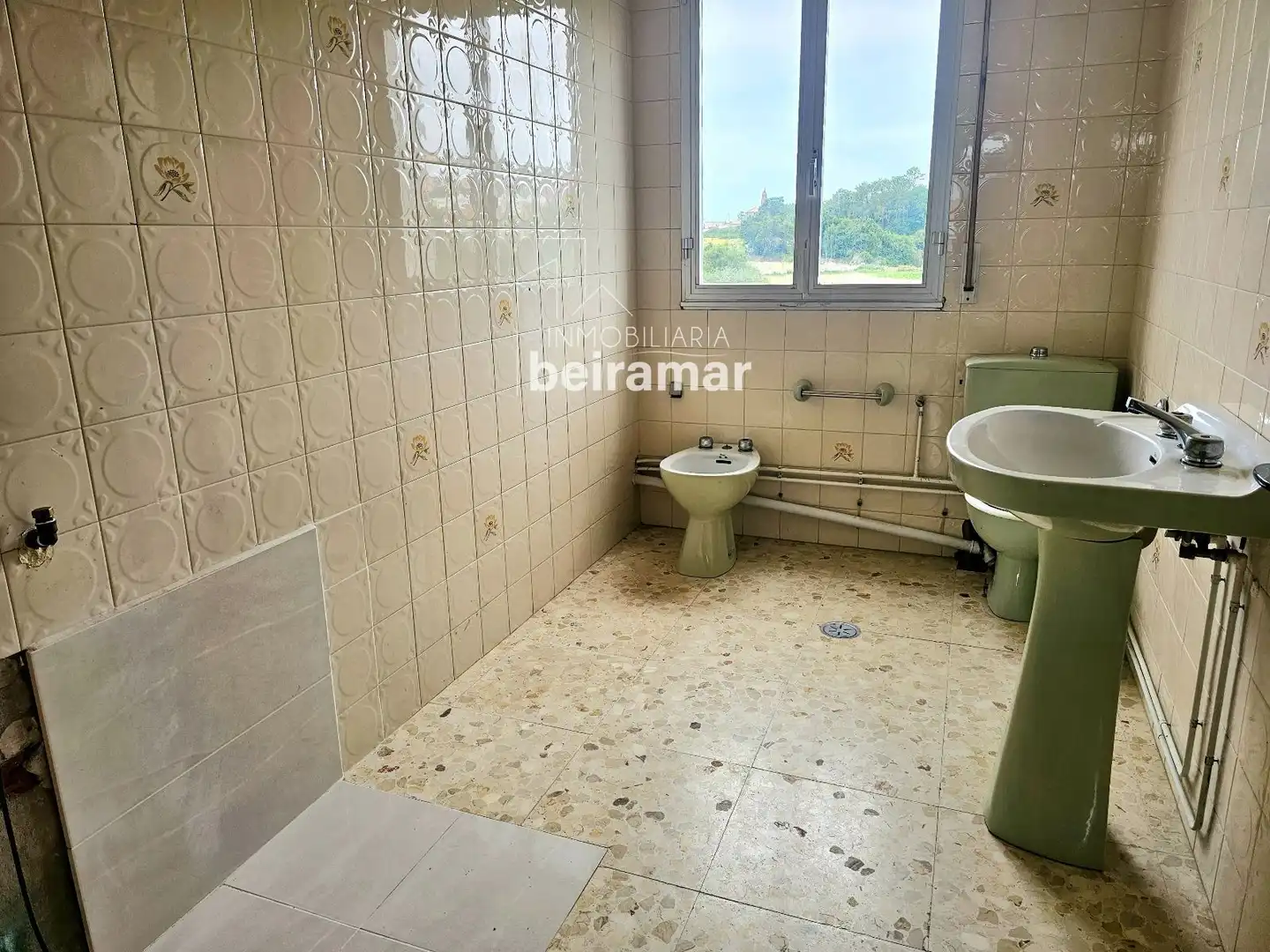 Habitación de Piso en venta en Ribeira con Calefacción y Trastero