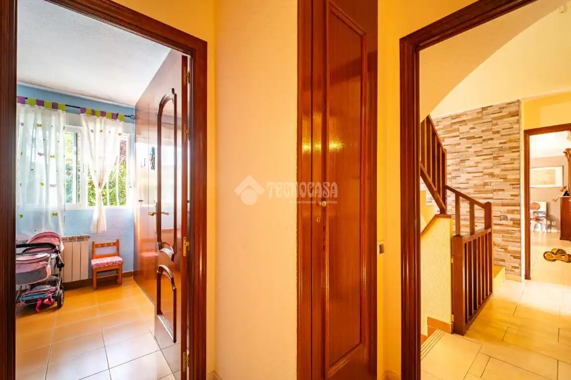 Casa bifamiliare con giardino in vendita a  Urbanizaciones, imagen 16