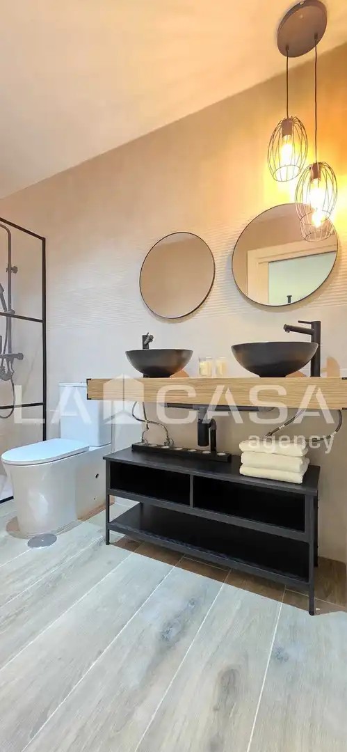 Baño de Piso en venta en Valladolid con Calefacción y Balcón