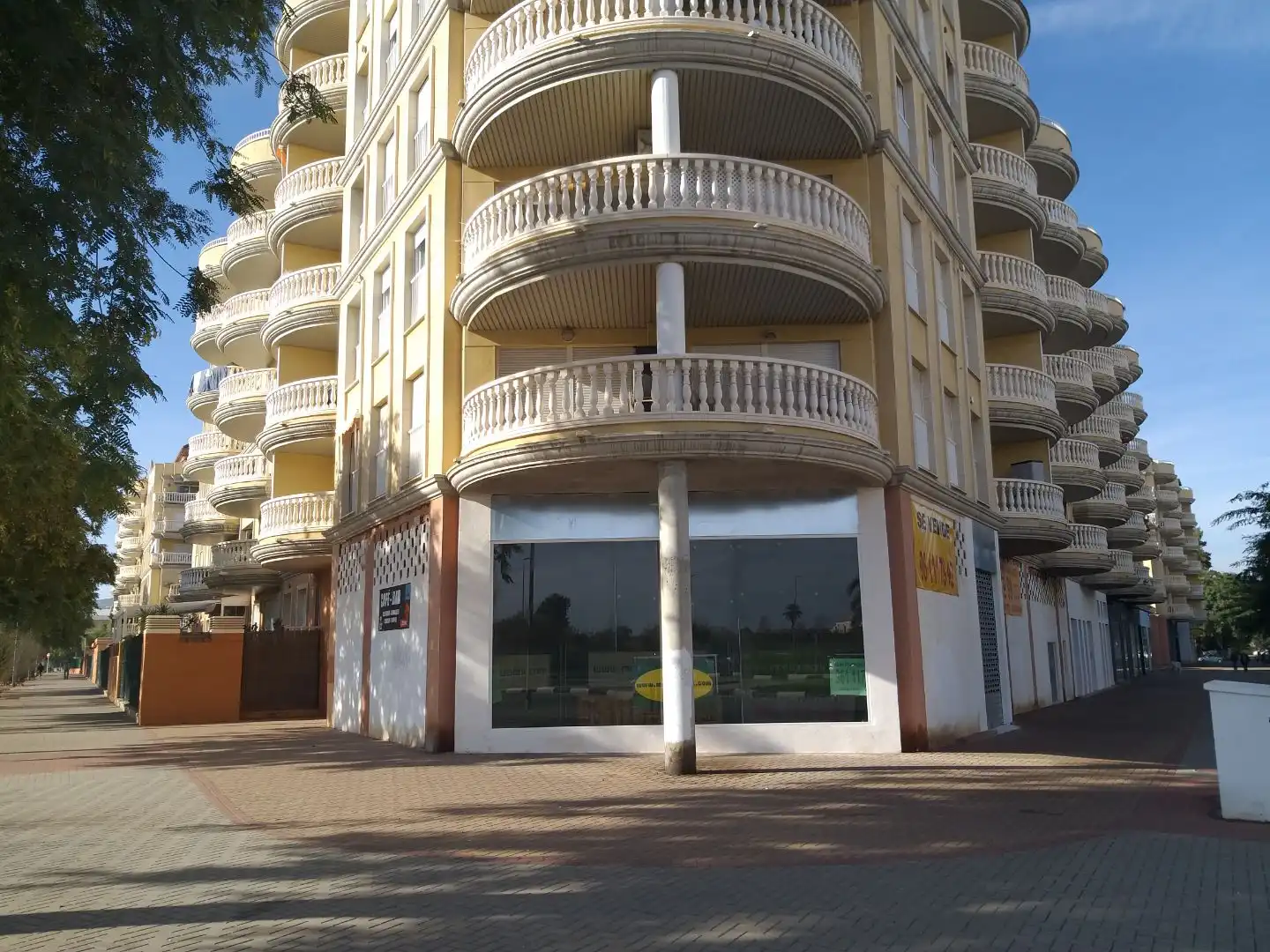 Exterior view of Commercial properties for rent in Dénia  with Terrace