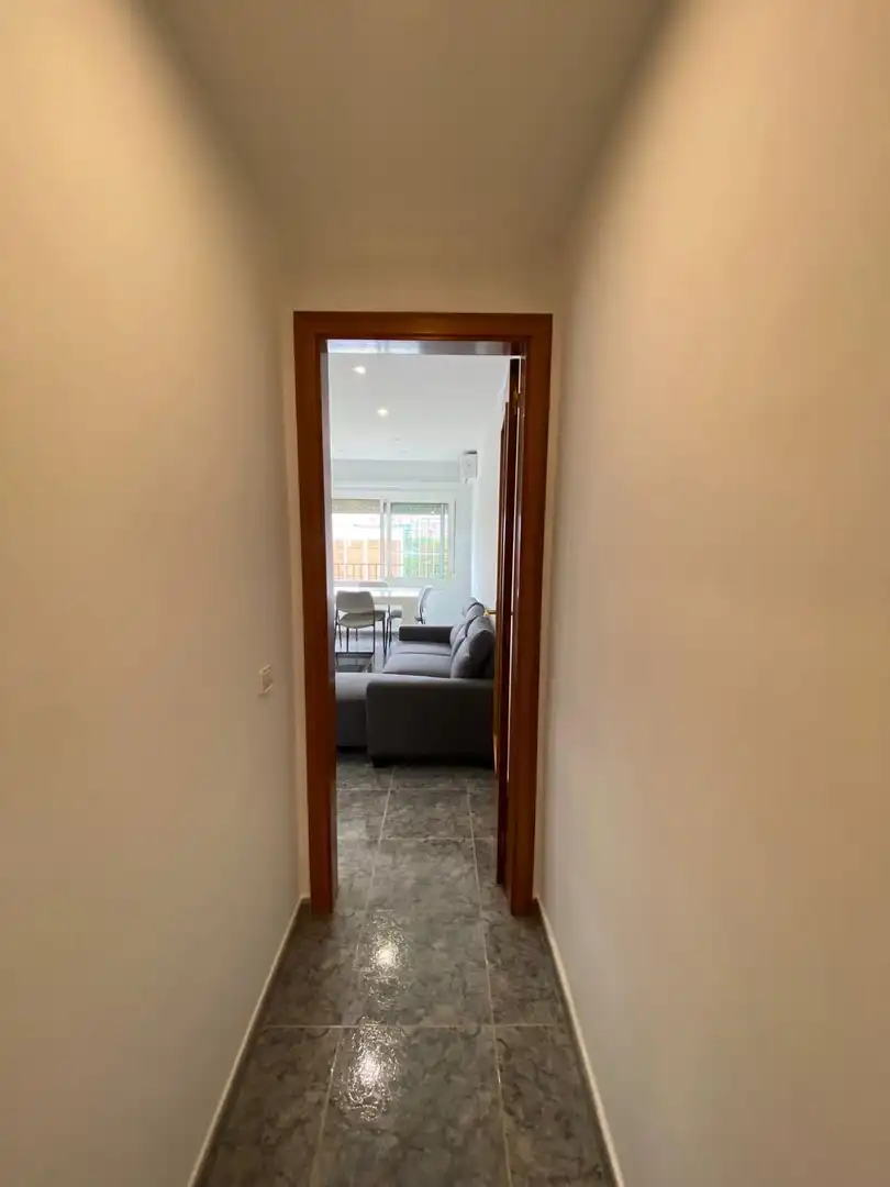Piso en venta en L'Hospitalet de Llobregat con Calefacción y Balcón