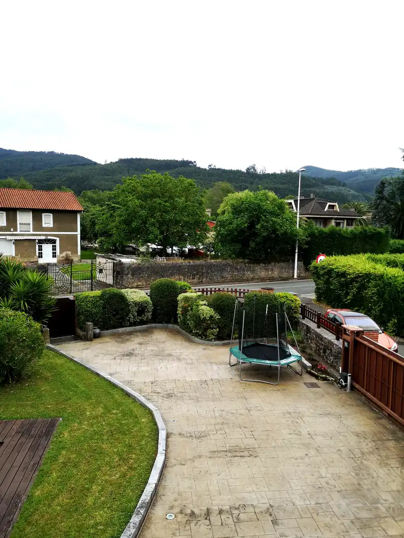 Jardí de Casa o xalet en venda en Guriezo amb Calefacció, Jardí privat i Terrassa