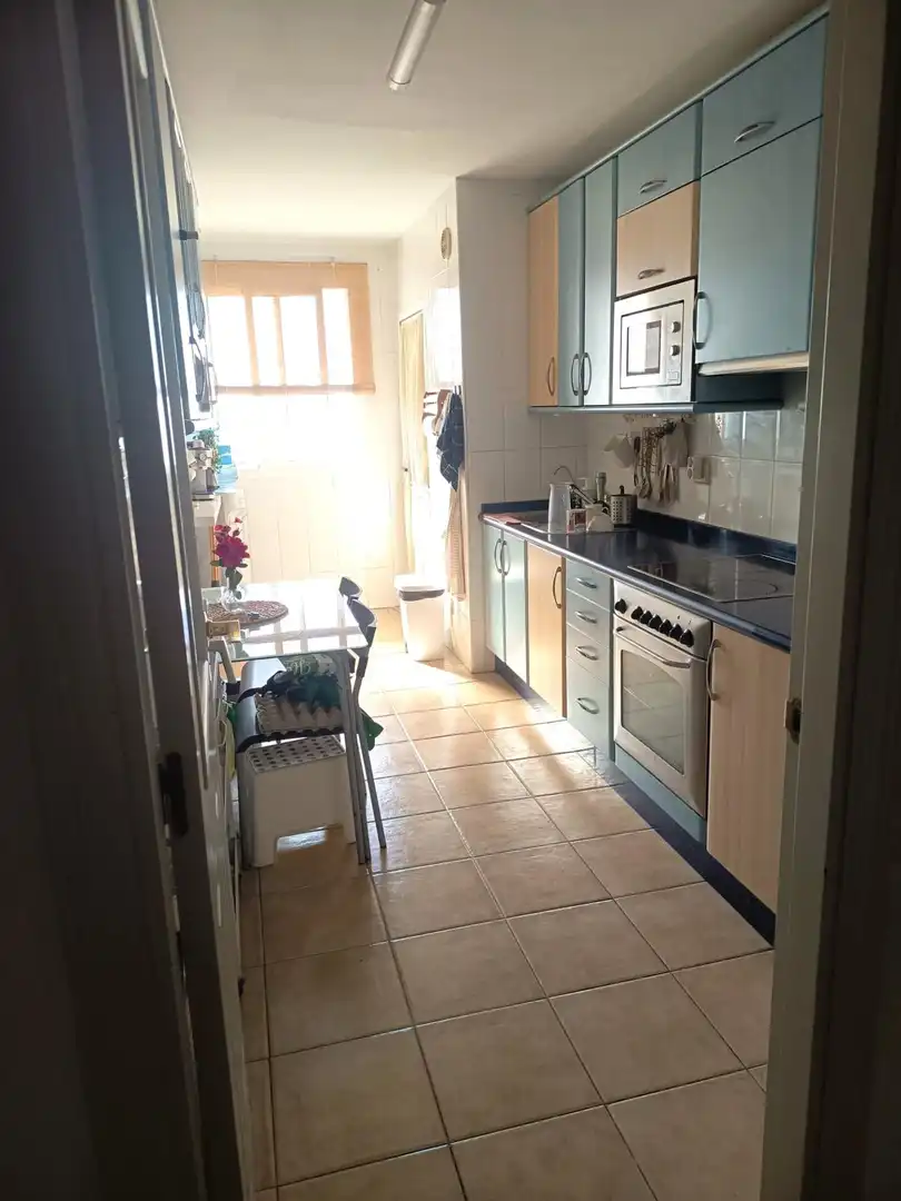 Küche von Wohnung zum Verkauf in Santa Cruz de Tenerife mit Abstellraum