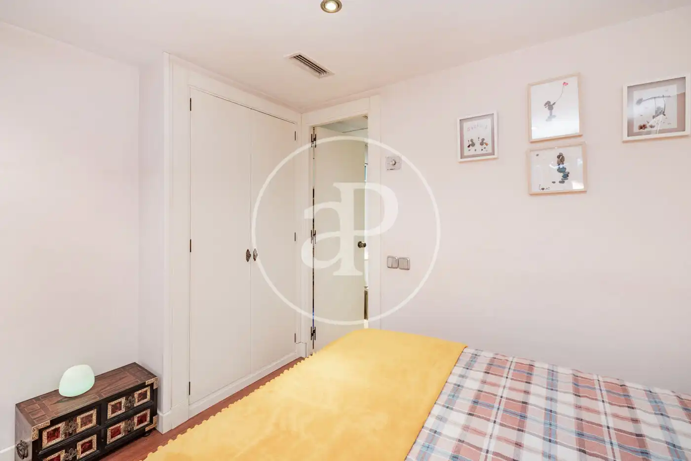 Schlafzimmer von Maisonette zur Miete in Madrid mit Klimaanlage, Heizung und Privatgarten