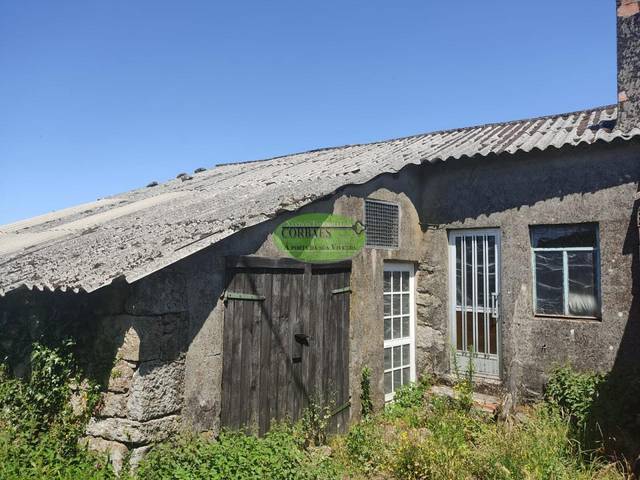 Casa-chalet en Venta en San Cristovo de Cea