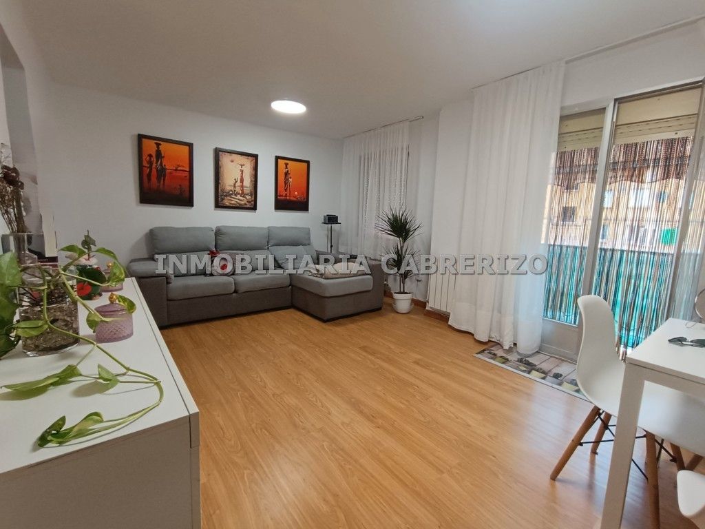 Apartment for rent in Plaza Virgen de la Esperanza,, Jesuitas