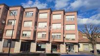 Exterior view of Flat for sale in Torelló  with Balcony