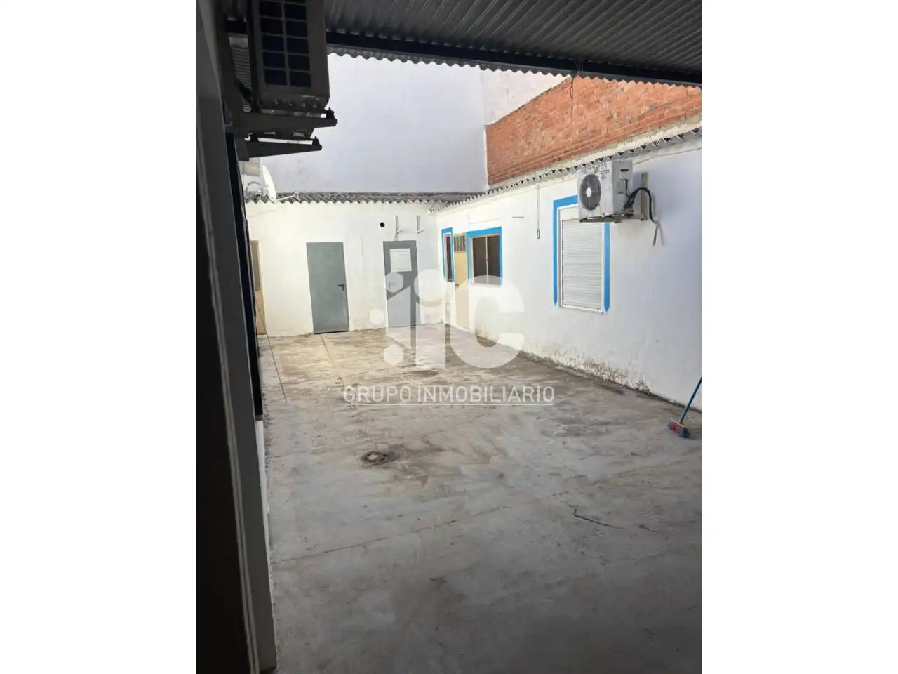 Local comercial en venda a Baena, imagen 5