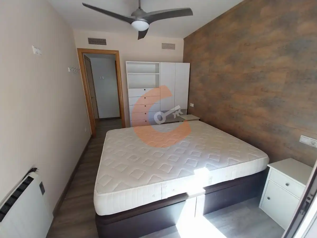 Bedroom of Flat for sale in El Vendrell  with Air Conditioner, Heating and Parquet flooring