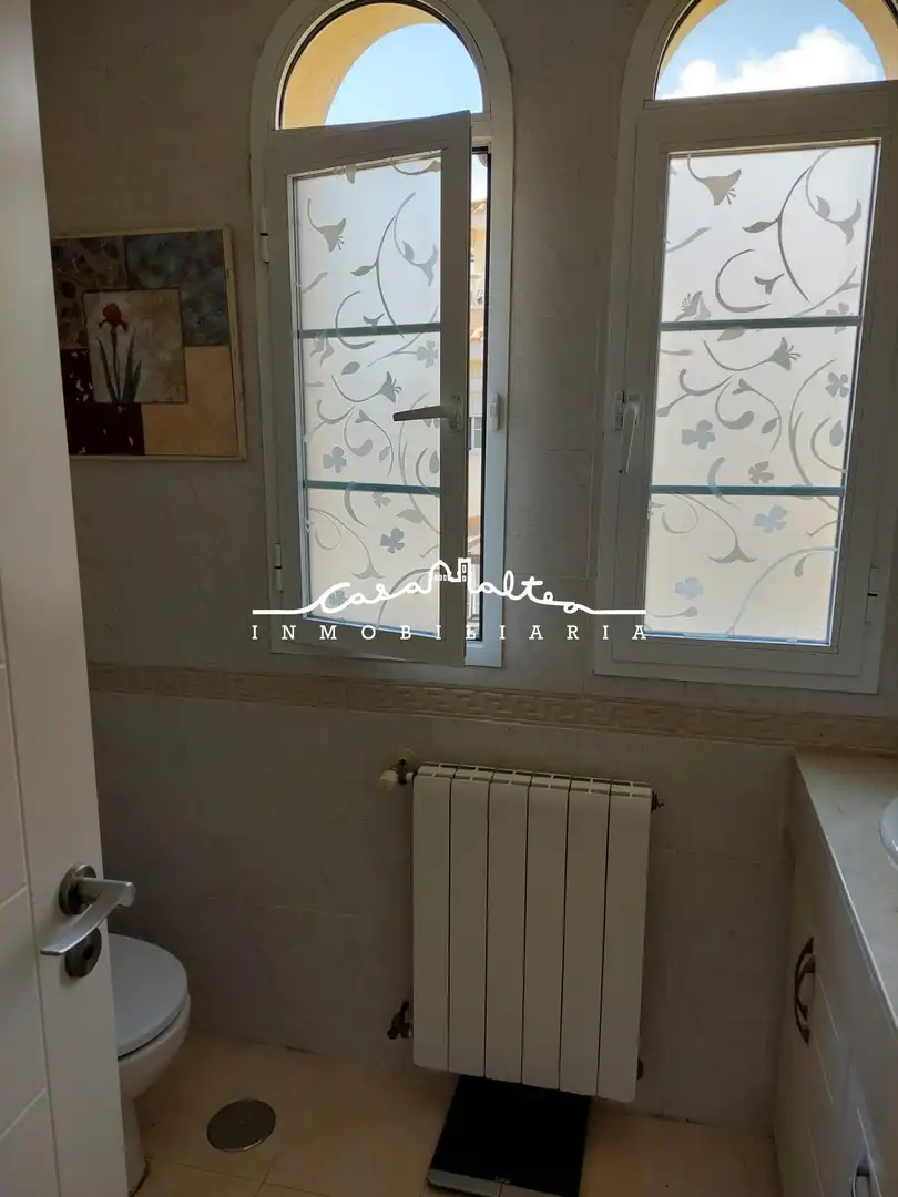 Habitación de Casa o chalet en venta en La Nucia con Aire acondicionado, Terraza y Trastero