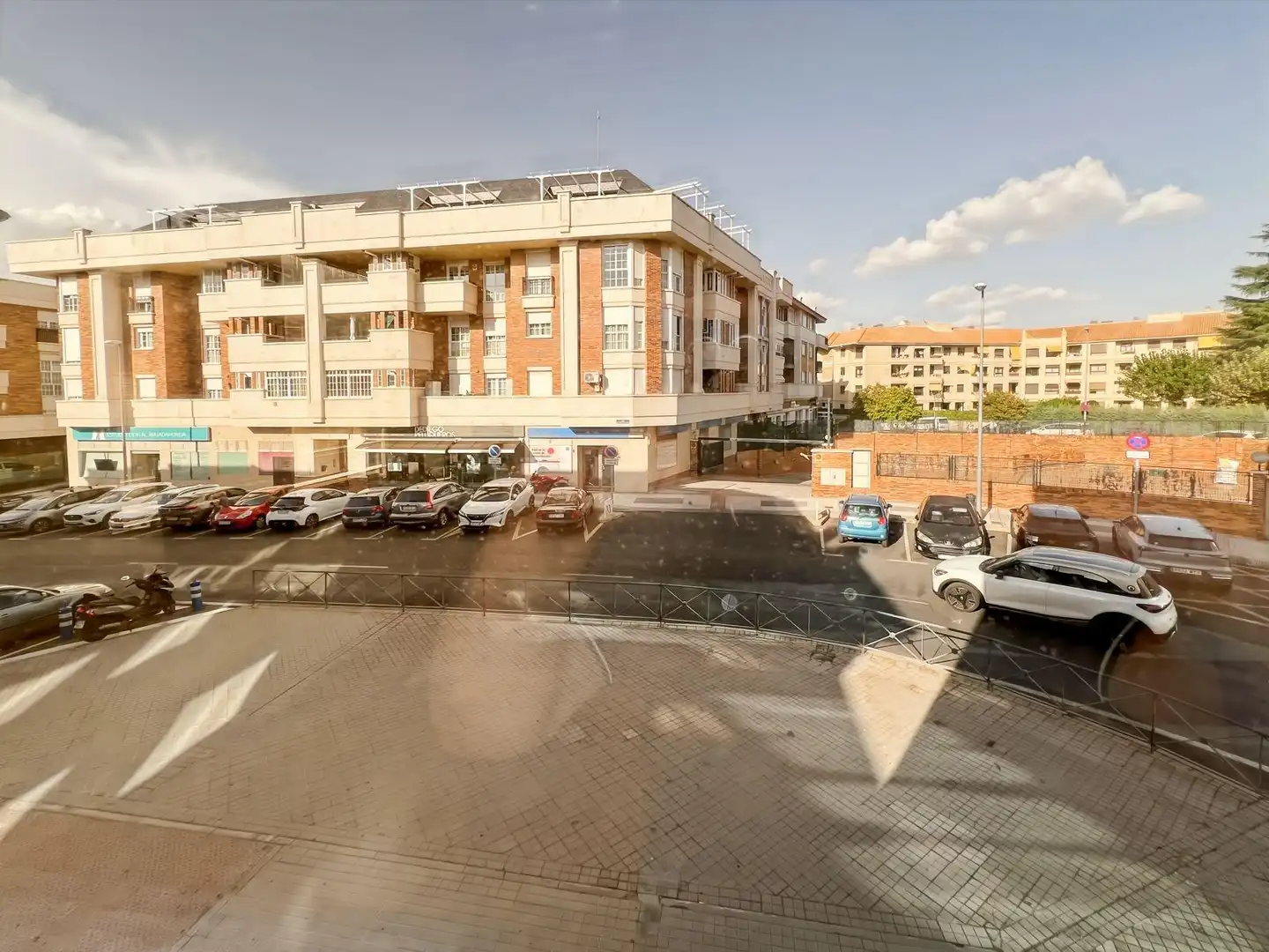 Vista exterior de Oficina en venta en Majadahonda