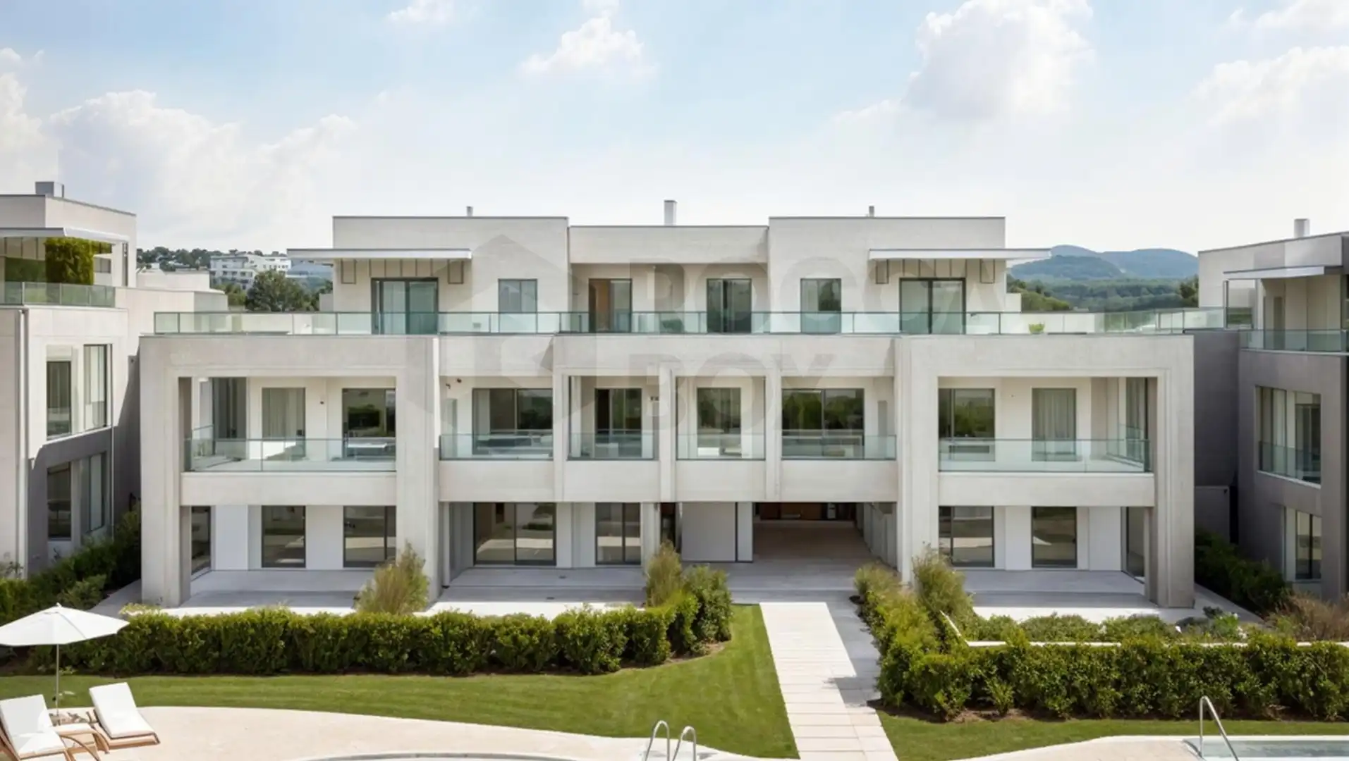 Vista exterior de Apartament en venda en Marbella amb Aire condicionat, Terrassa i Piscina