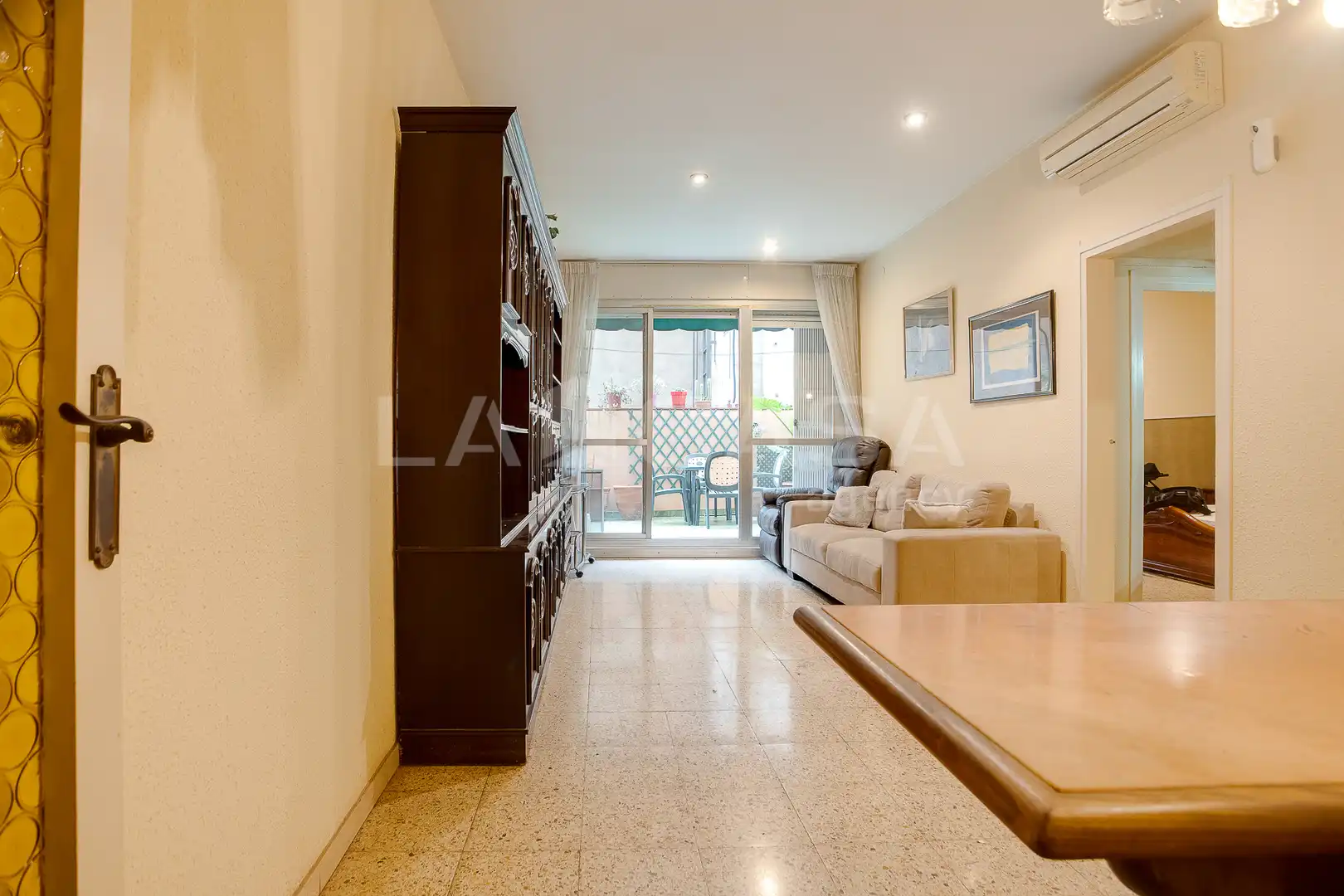 Sala d'estar de Planta baixa en venda en Les Corts