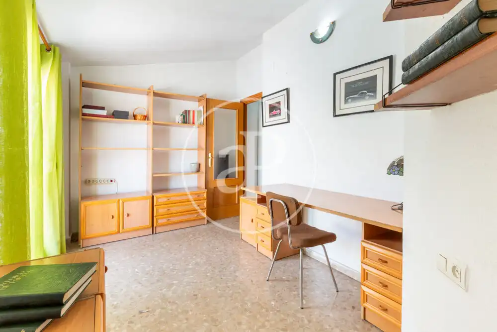 Dormitori de Àtic en venda en Valencia amb Aire condicionat, Terrassa i Traster