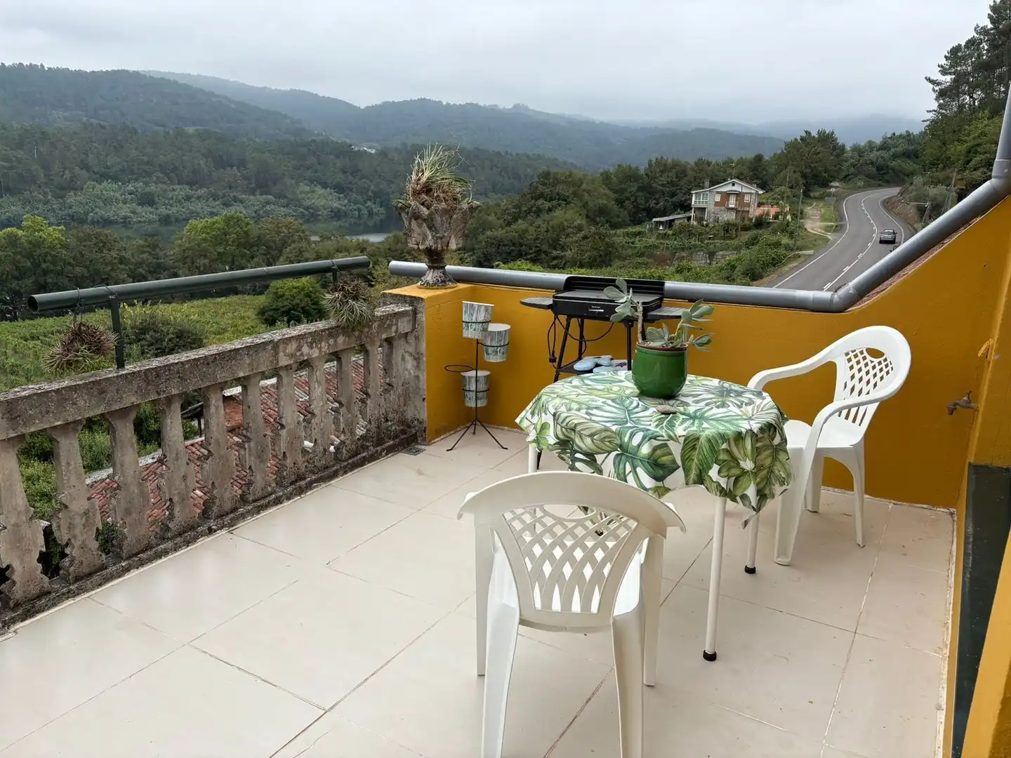 Flat for rent in Cenlle, Ourense