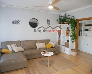 Living room of Flat for sale in L'Espluga de Francolí  with Air Conditioner and Balcony