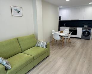Sala d'estar de Pis de lloguer en Cillorigo de Liébana amb Moblat