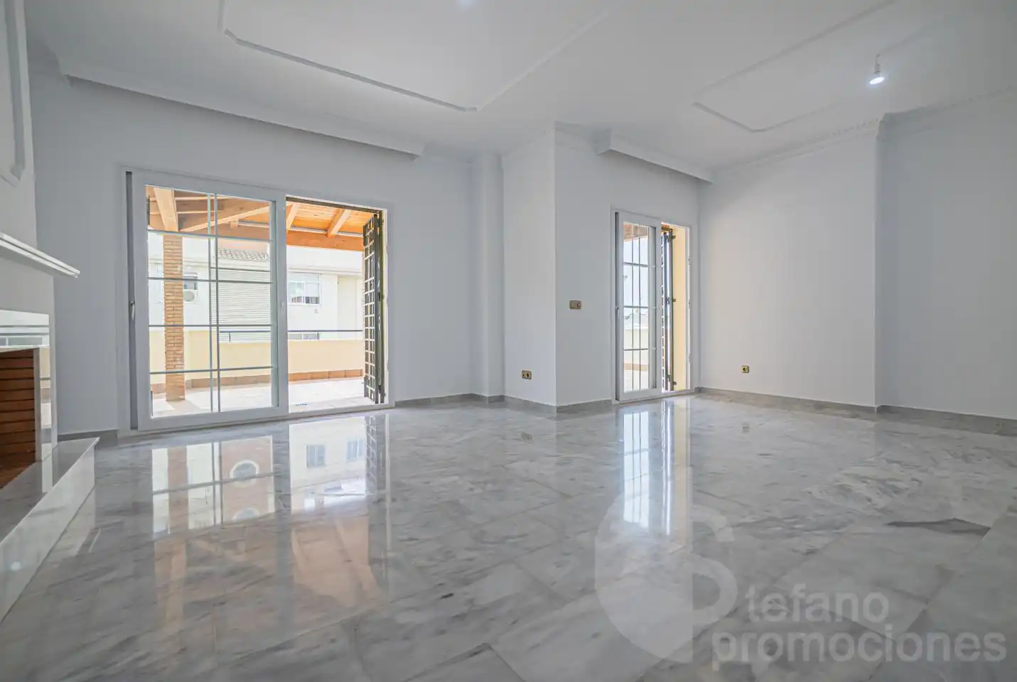 Casa adosada en venta en Málaga con Aire acondicionado, Calefacción y Jardín privado