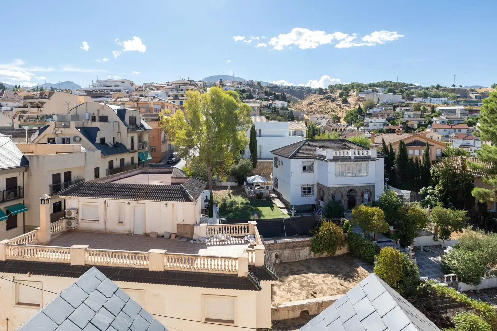 Exterior view of Flat for sale in Monachil  with Air Conditioner, Heating and Terrace