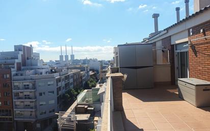 Terrassa de Àtic en venda en Sant Adrià de Besòs amb Calefacció, Terrassa i Alarma