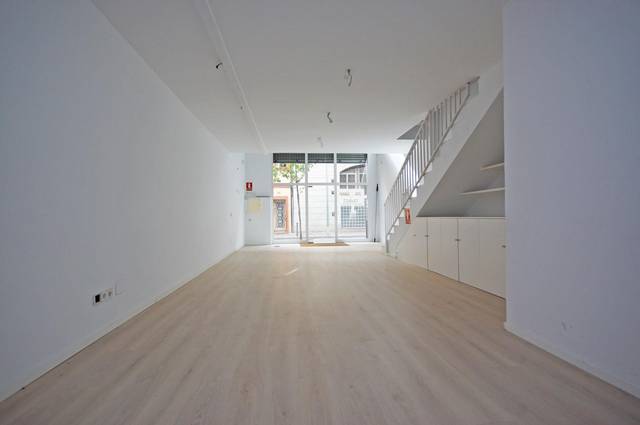 Local comercial en Alquiler en Carrer Carrer Caballero en Barri de les Corts